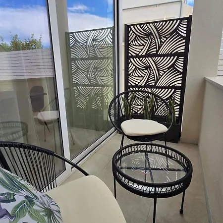 Torre Del Mediterraneo 아파트 *