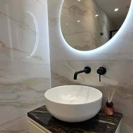 아파트 Torre Del Mediterraneo *