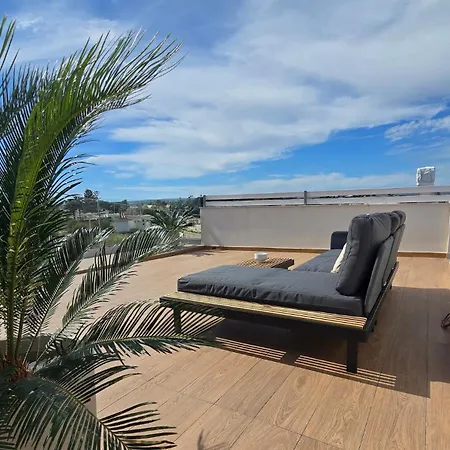 Torre Del Mediterraneo 아파트