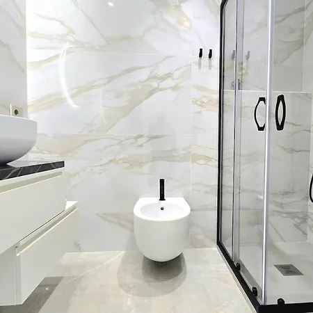 Torre Del Mediterraneo *