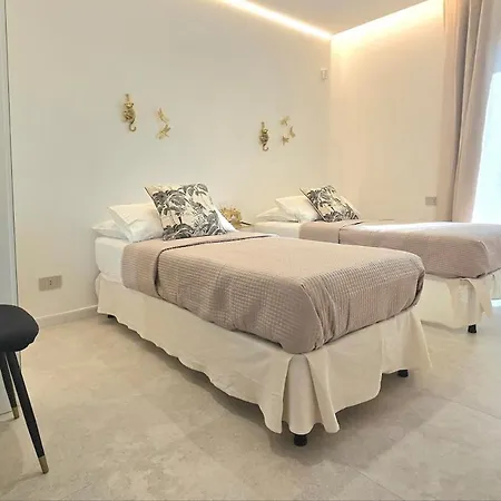 아파트 Torre Del Mediterraneo *