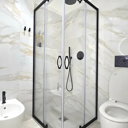 Torre Del Mediterraneo 아파트