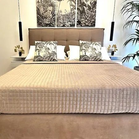 아파트 Torre Del Mediterraneo *