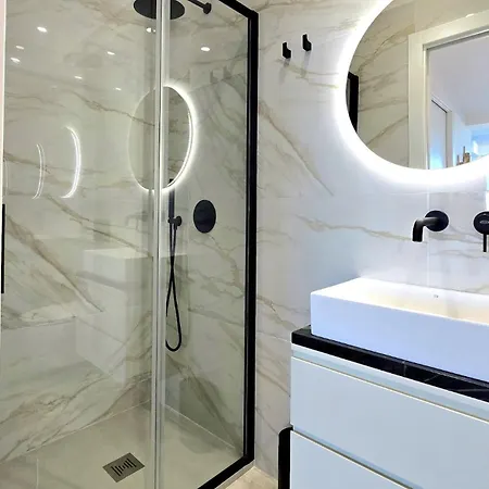 Torre Del Mediterraneo *