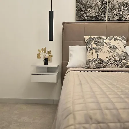 아파트 Torre Del Mediterraneo *