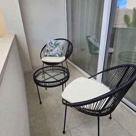 Torre Del Mediterraneo 아파트 *